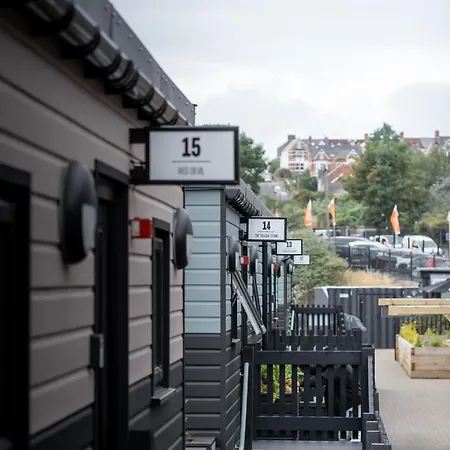 Goodstay Lodges By Urban Space Barry Exterior photo